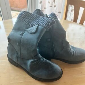 1822 Denim Gray Over the Knee Boots